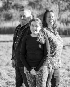 Portrait de famille à Grasse – souvenir intemporel